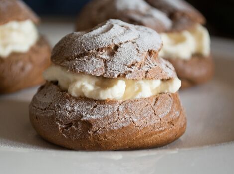 cream-puff-4105887_1920